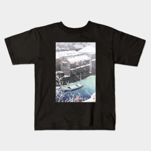 Snow on Ochanomizu by Kawase Hasui Kids T-Shirt